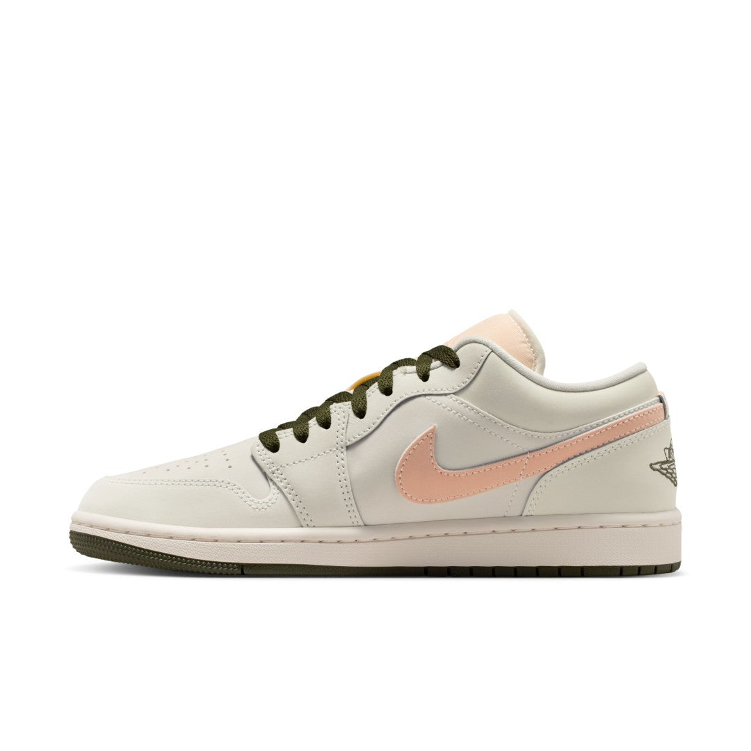 Air Jordan 1 Low Shoes