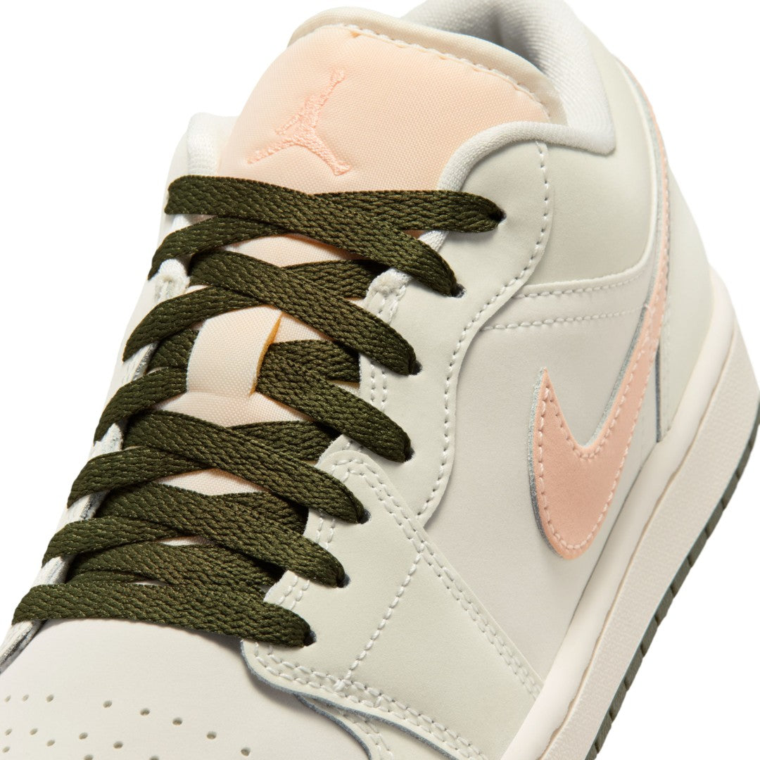 Air Jordan 1 Low Shoes