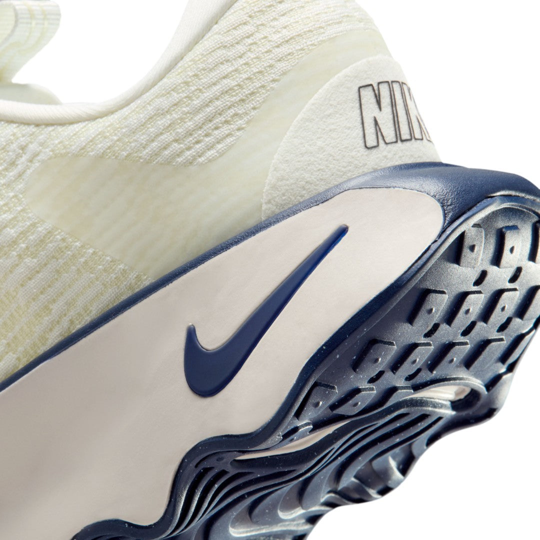 Motiva Shoes