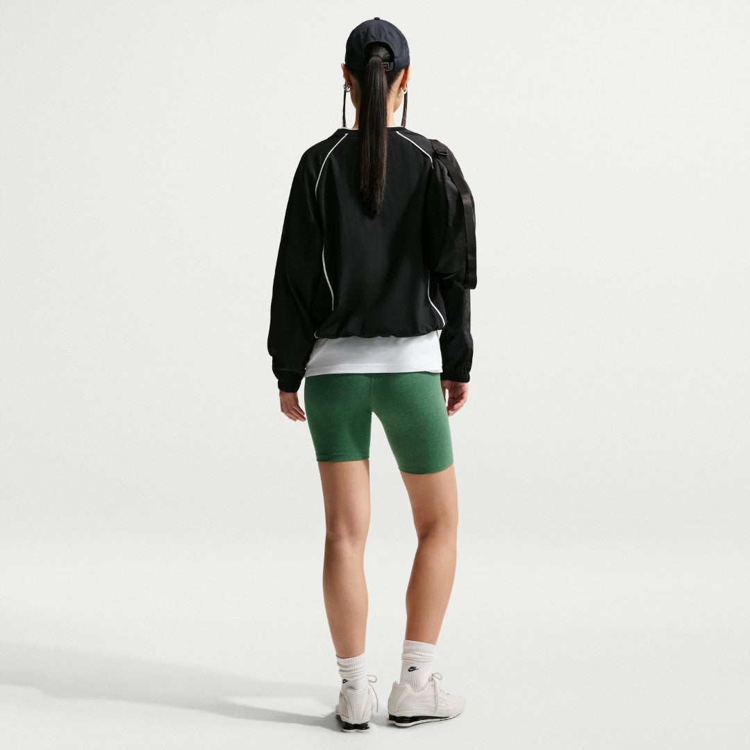Sportswear Classic High-Rise 8-Inch Shorts