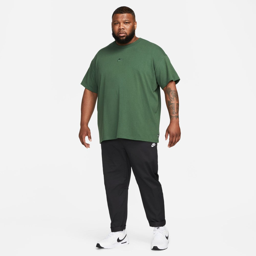 Club Woven Tapered Leg Pants