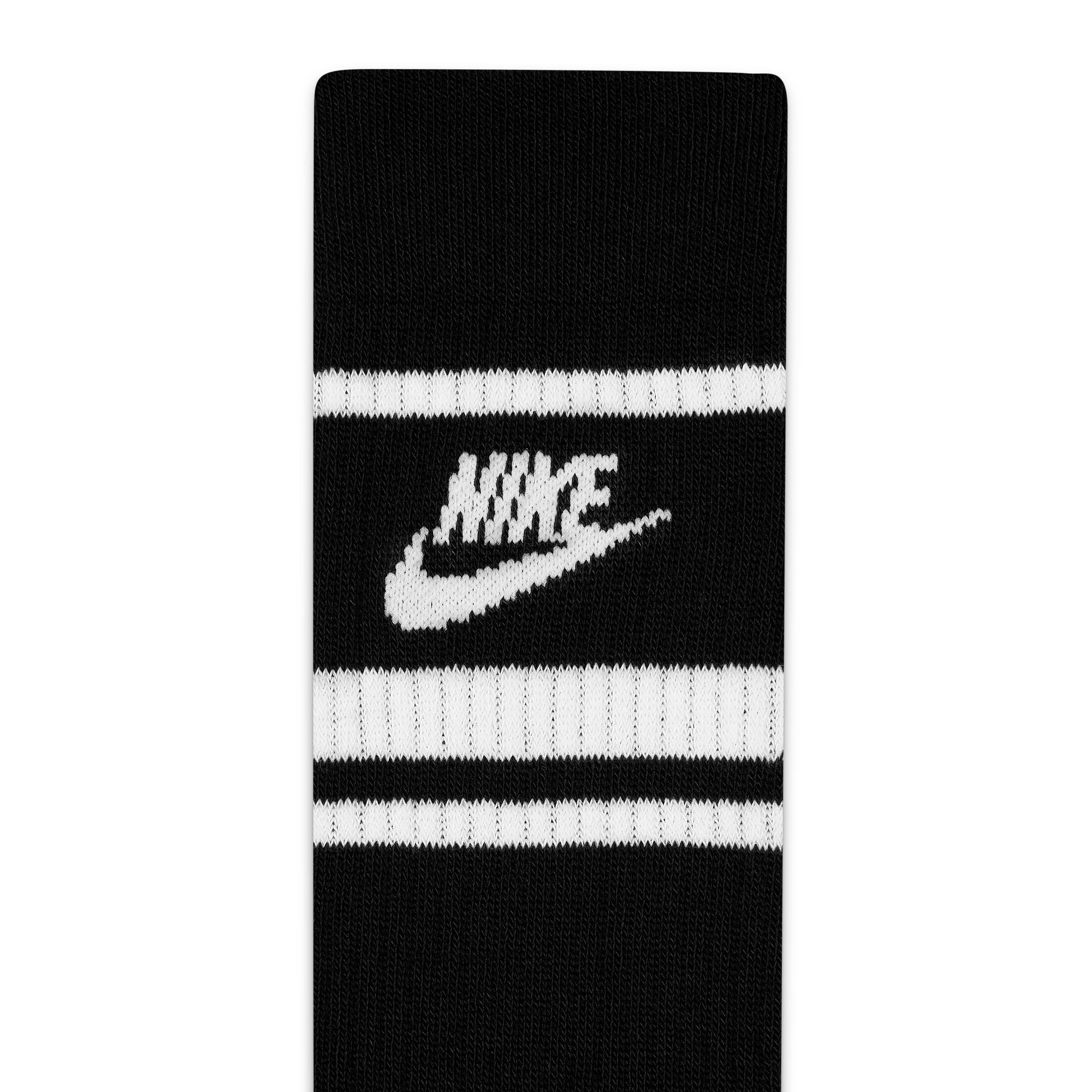 Sportswear Dri-FIT Everyday Essential Crew Socks (3 Pairs)