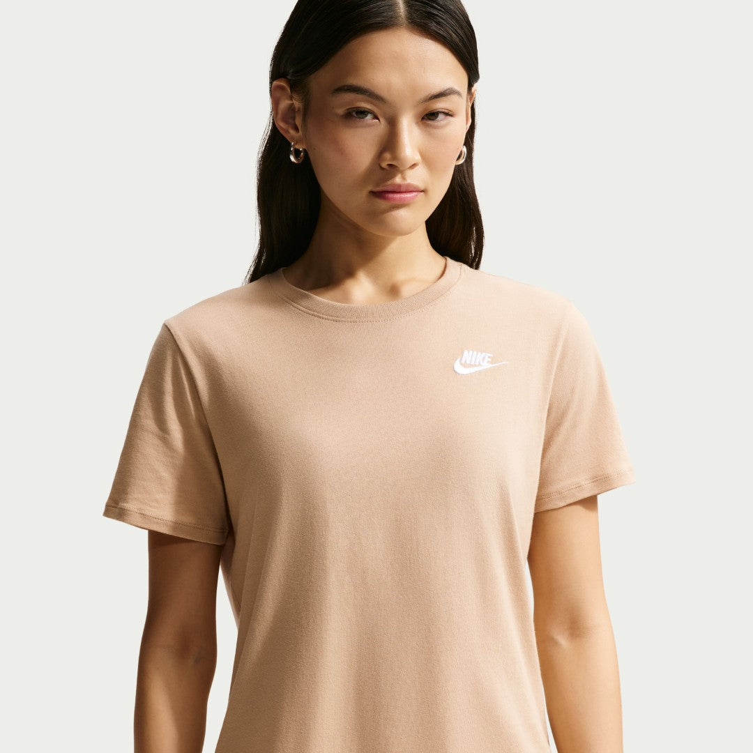 Sportswear Club Essentials T-Shirt