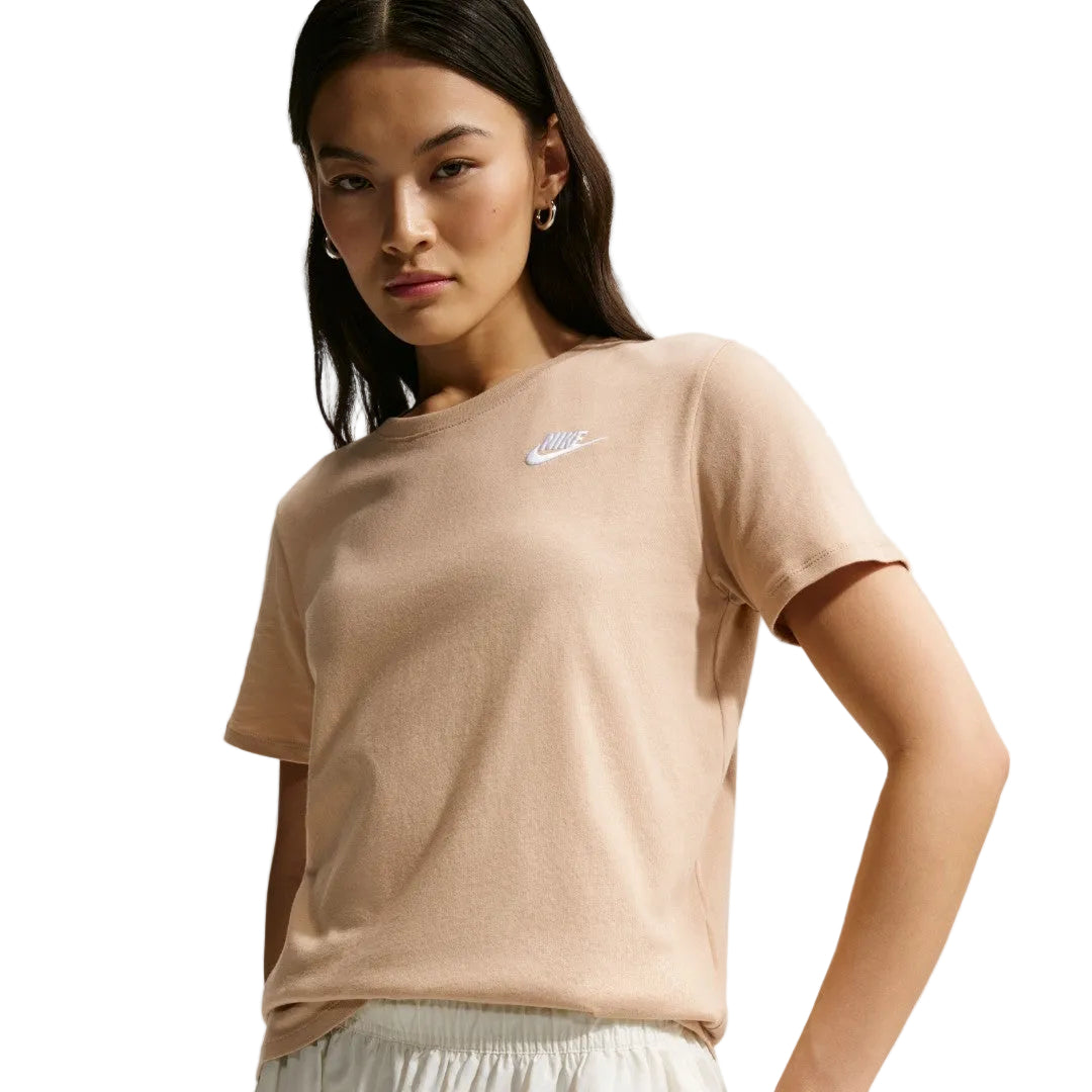 Sportswear Club Essentials T-Shirt