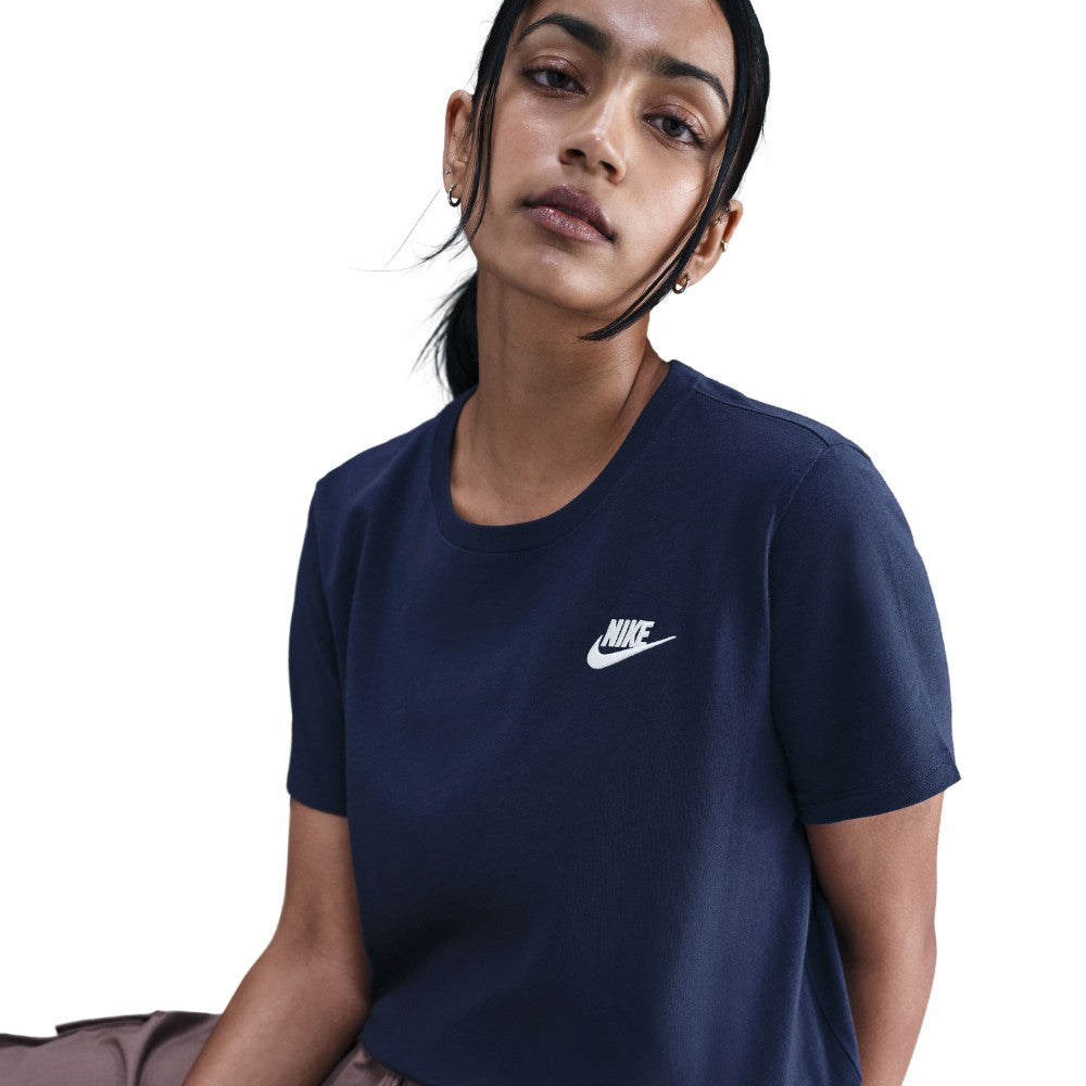 Sportswear Club Essentials T-shirt