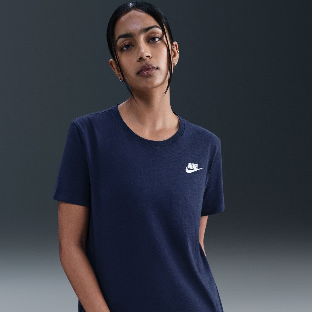 Sportswear Club Essentials T-shirt