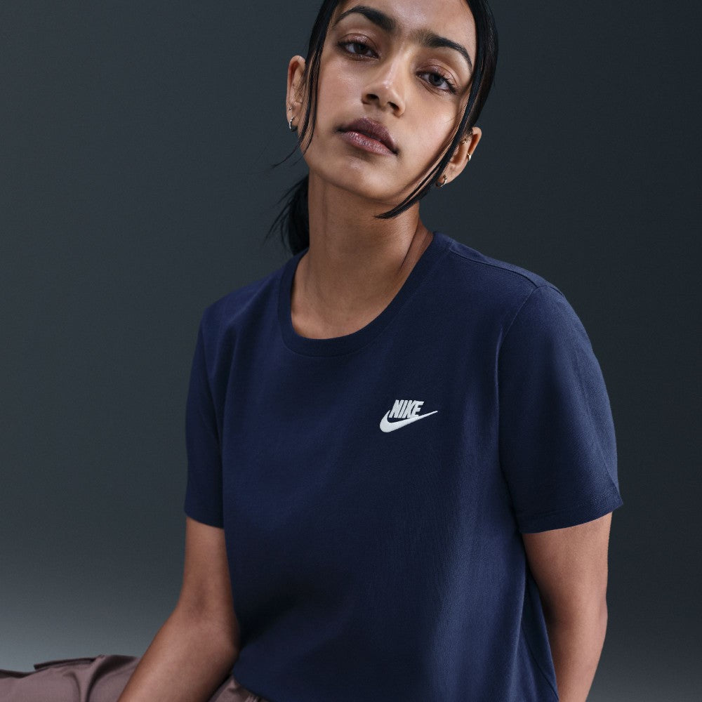 Sportswear Club Essentials T-shirt