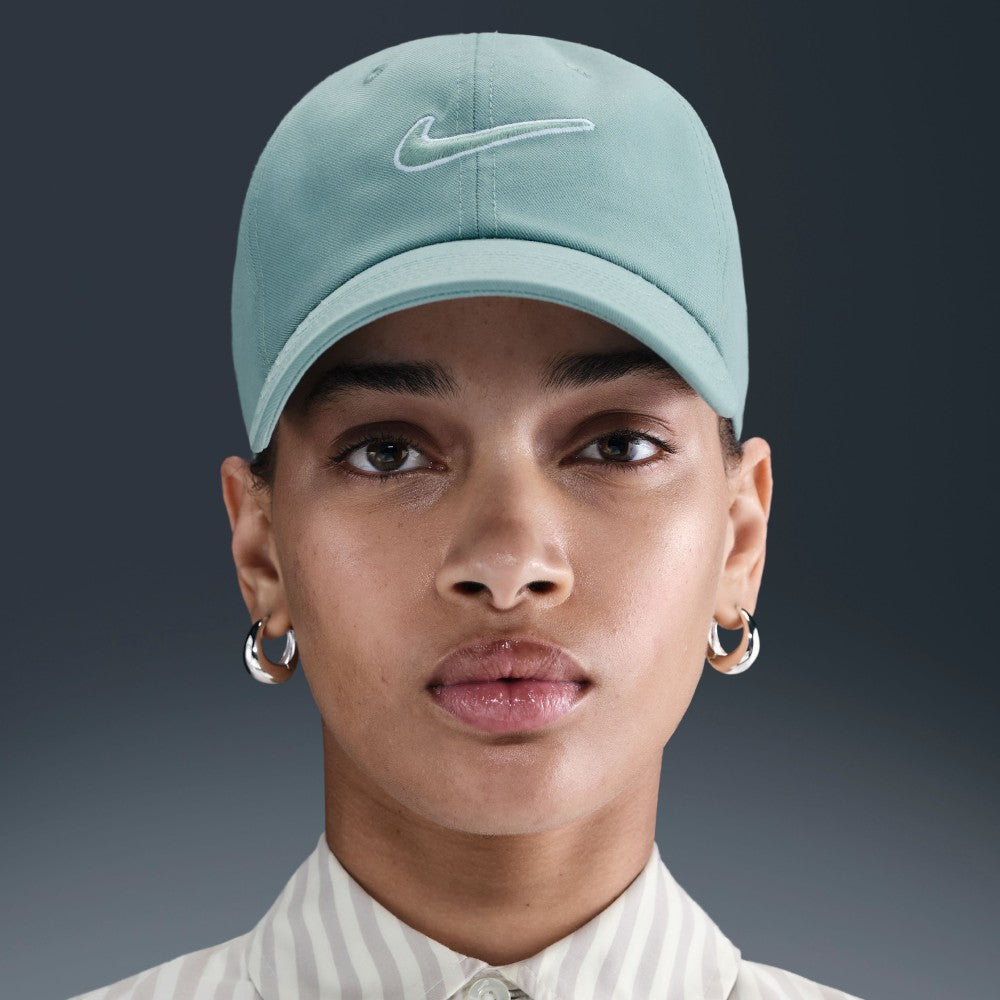 Club Unstructured Swoosh Cap