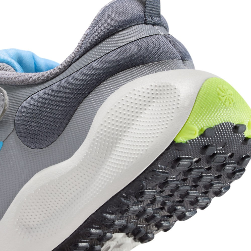 Revolution 7 Running Shoes