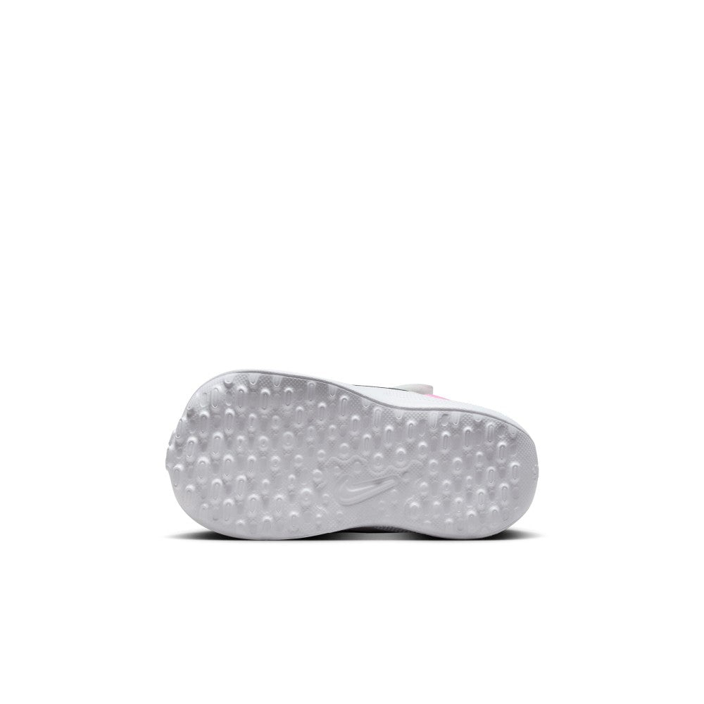 Revolution 7 Running Shoes