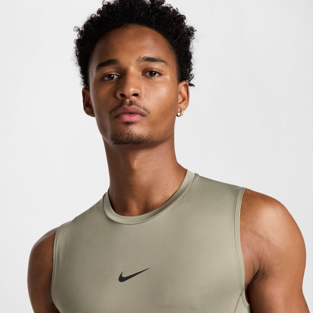 Pro Dri-FIT Tight Sleeveless Fitness Top