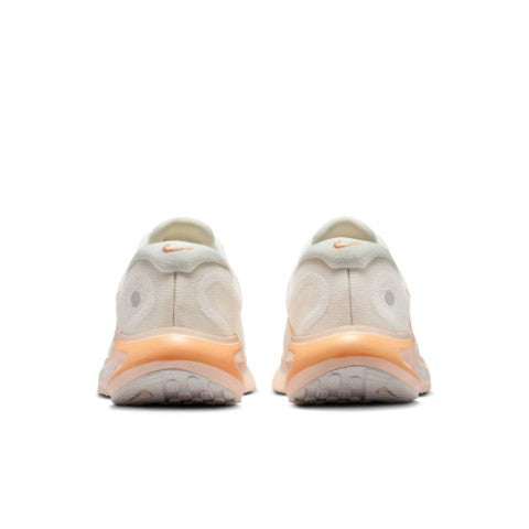 Journey Run Road Shoes