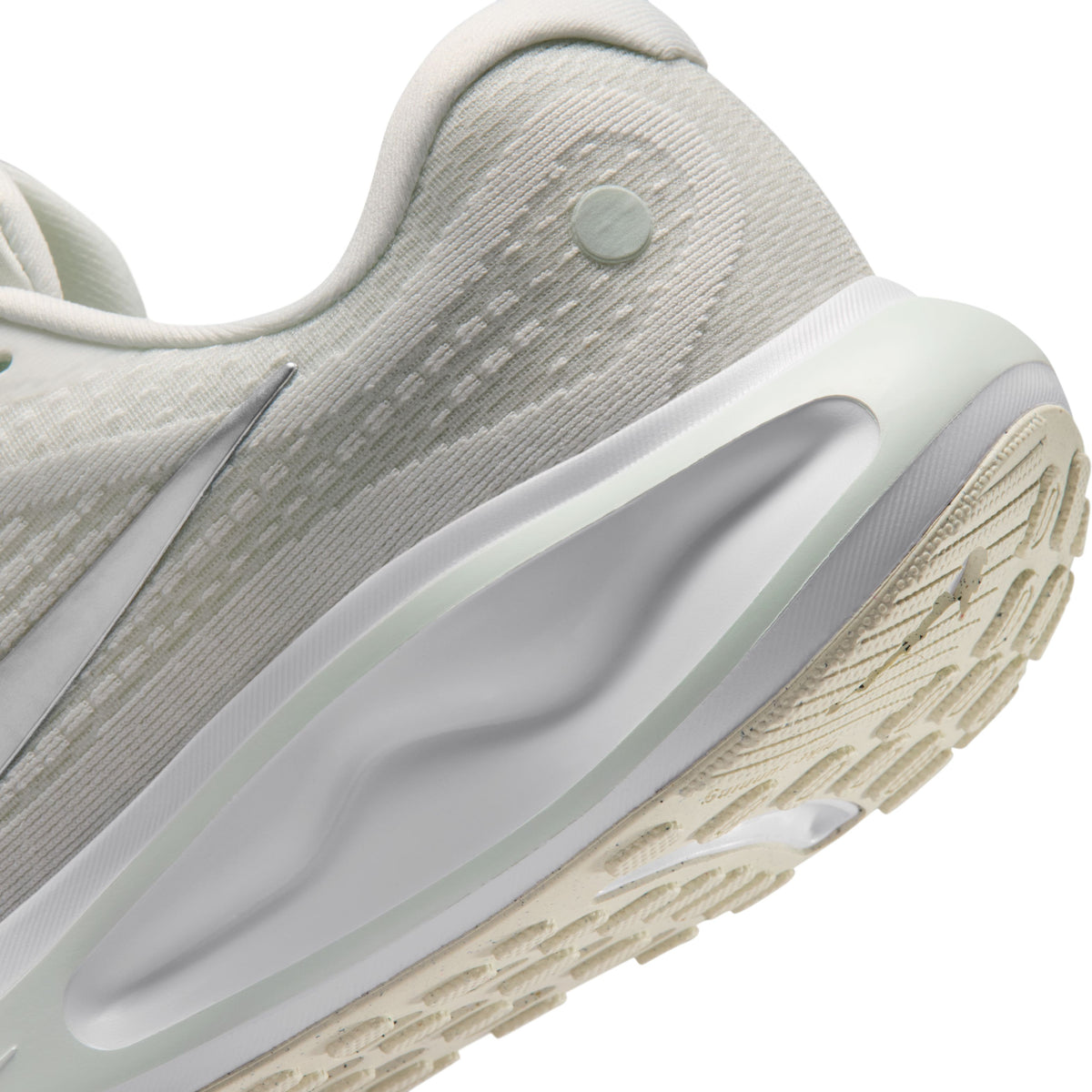 Journey Run Road Running Shoes
