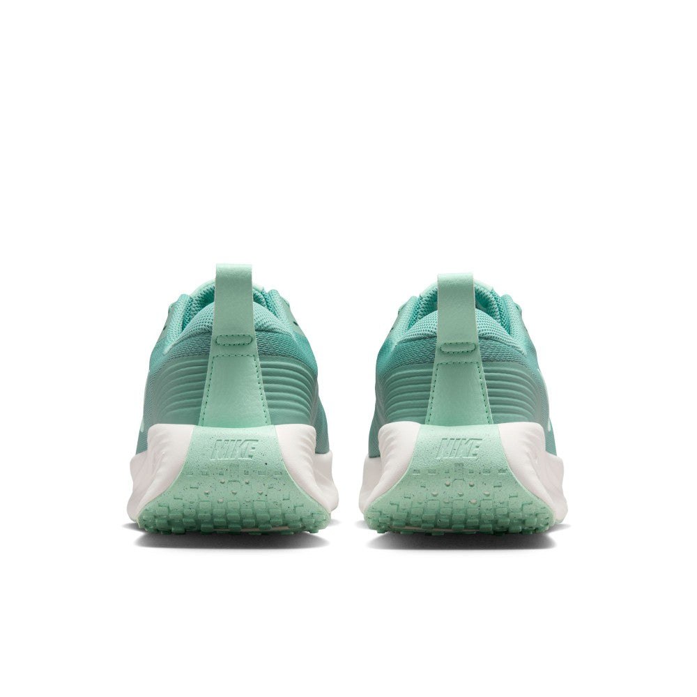 حذاء للاستخدام اليومي برومينا