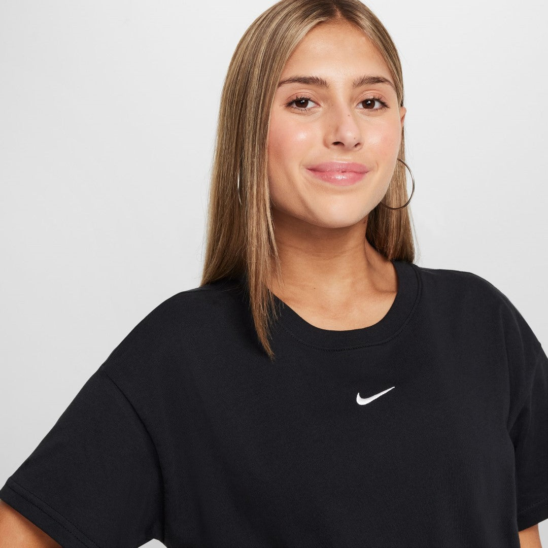 Sportswear Essential T-Shirt