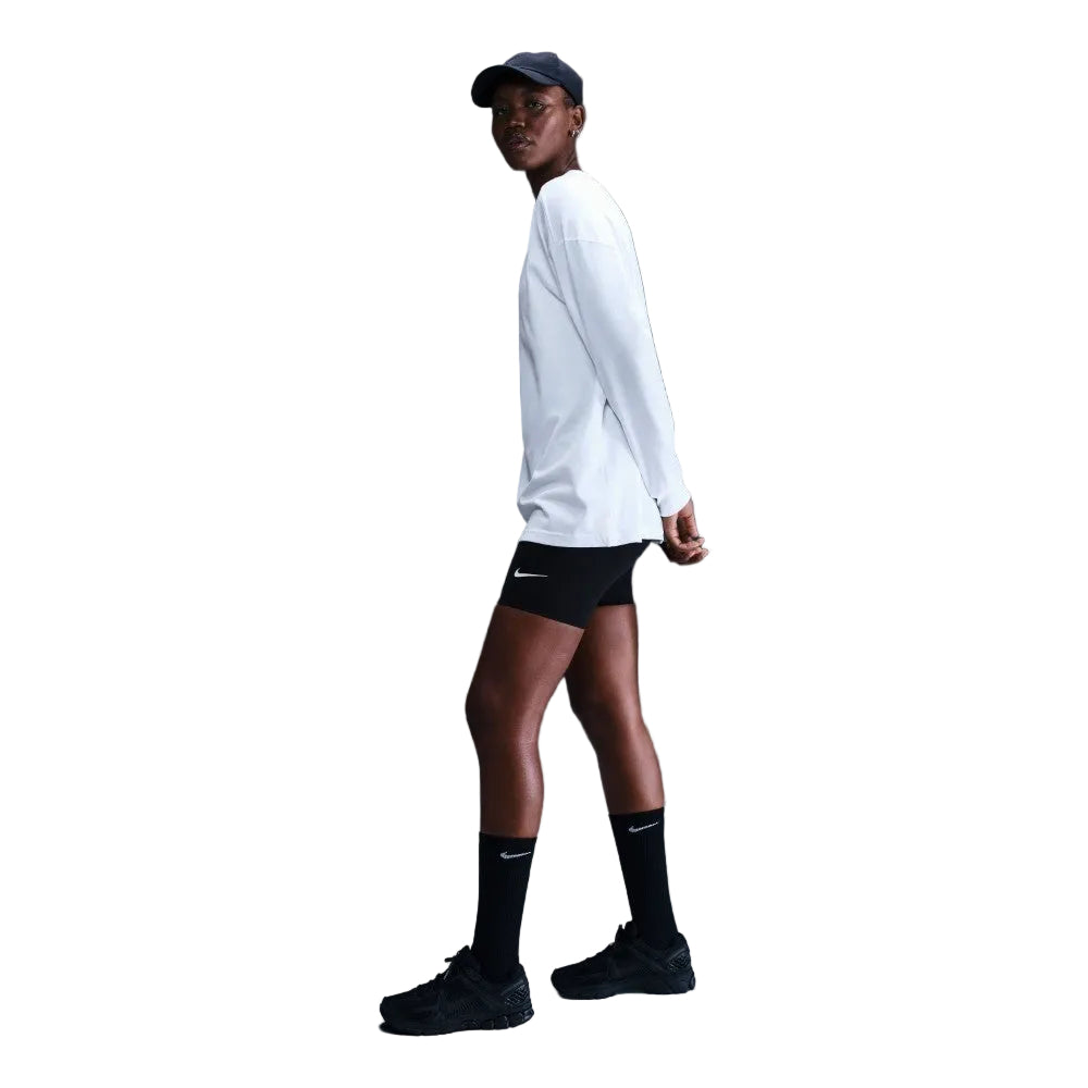 Sportswear Essential Oversized Long-Sleeve T-Shirt