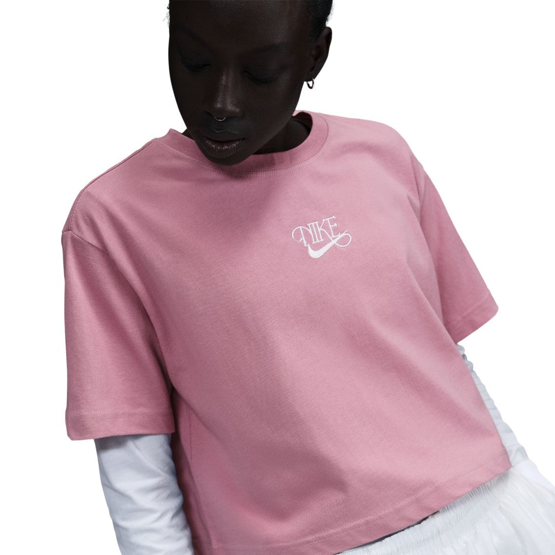 Short-Sleeved Cropped T-shirt