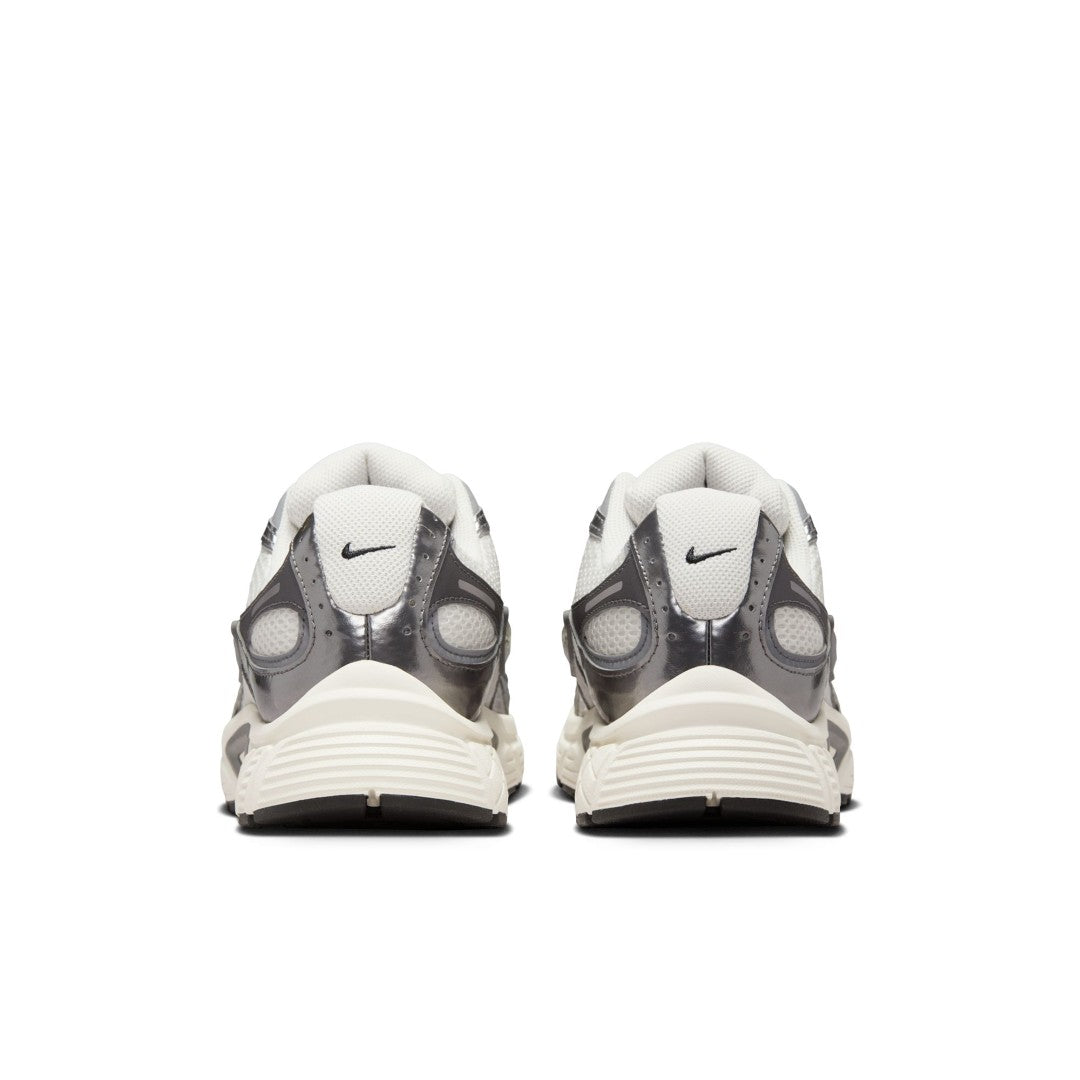 V5 RNR Shoes