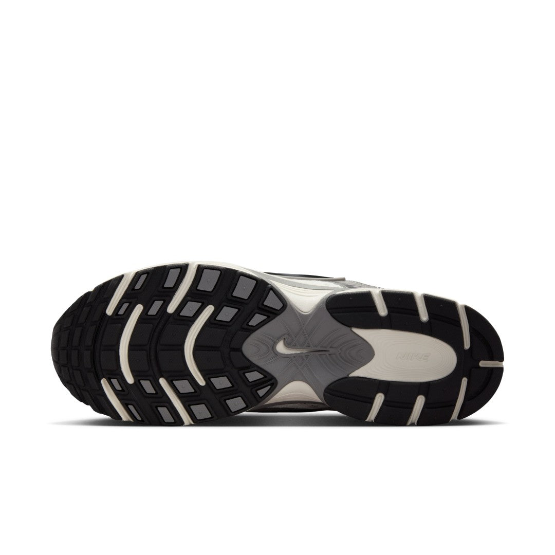 V5 RNR Shoes