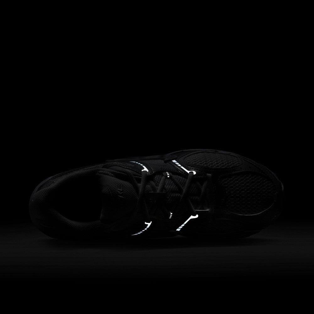 V5 RNR Lifestyle Shoes