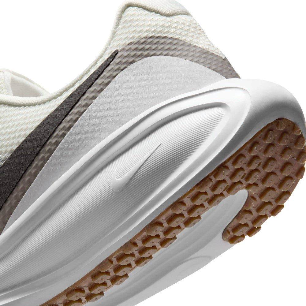 Revolution 8 Road Running Shoes