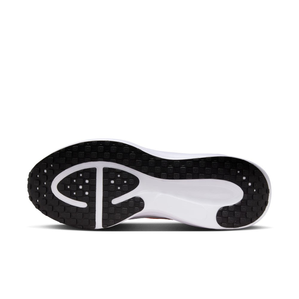 Revolution 8 Road Running Shoes