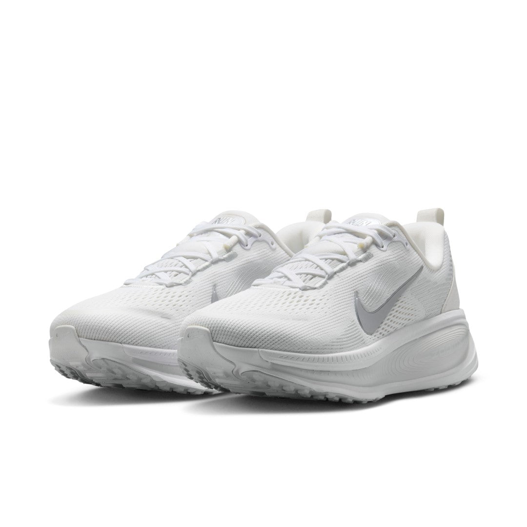 Vomero 18 Road Running Shoes