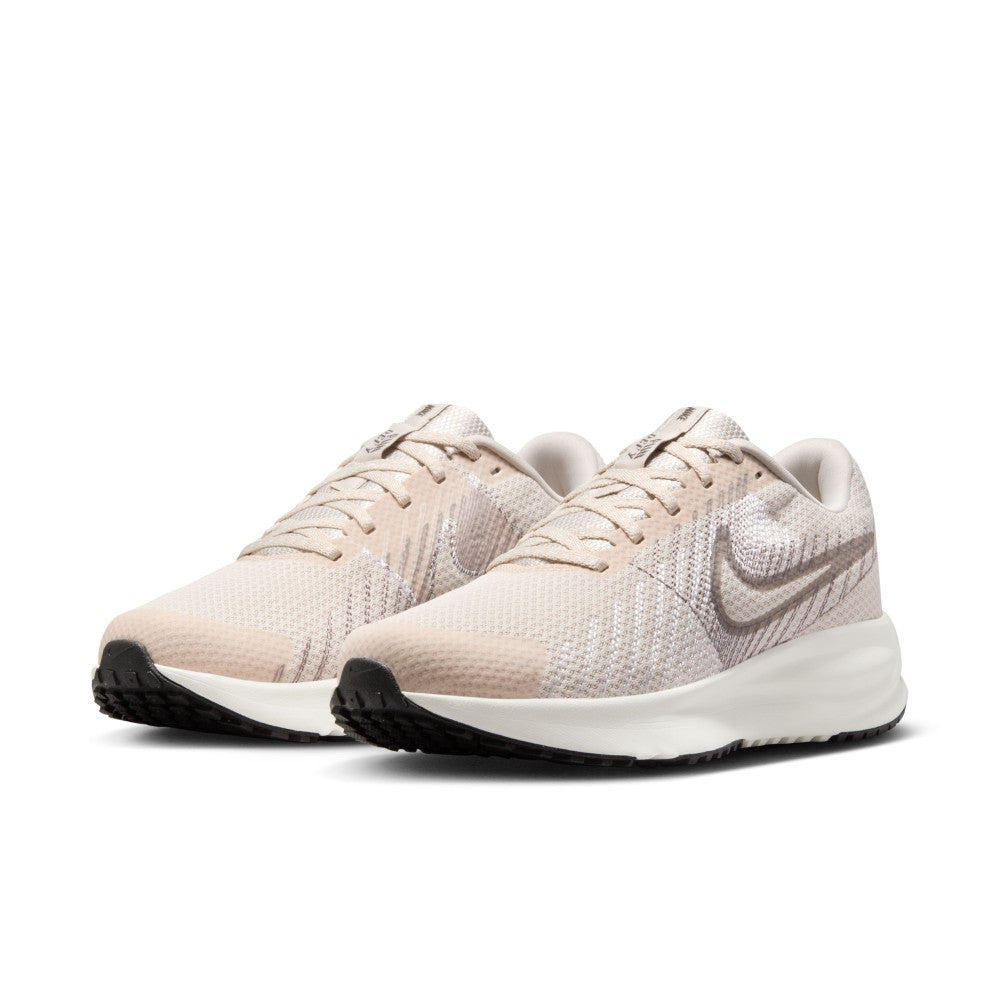 Run Defy Road Running Shoes