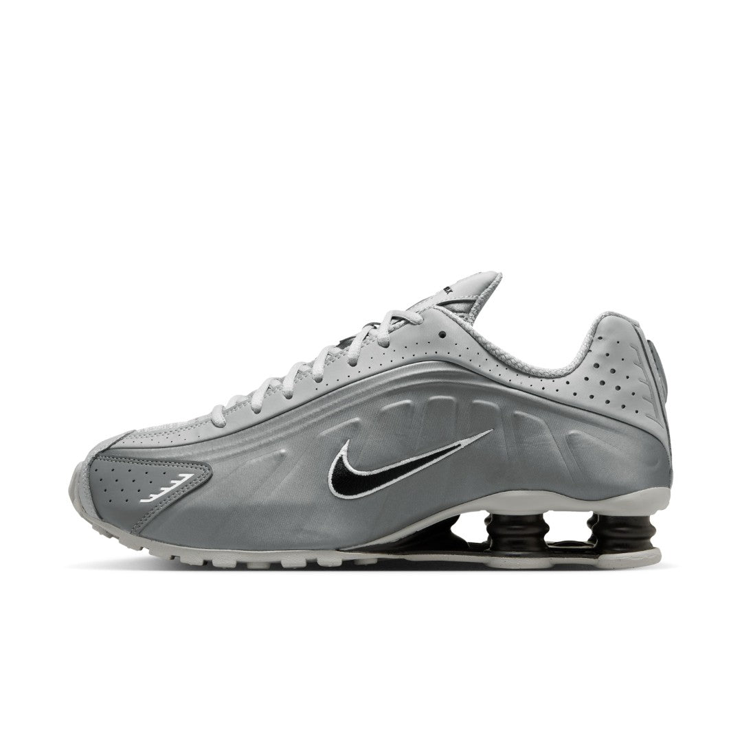 Shox R4 Shoes