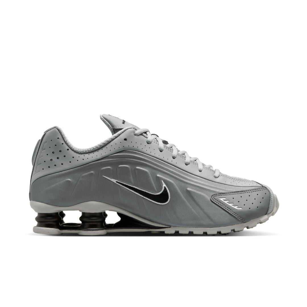 Shox R4 Shoes