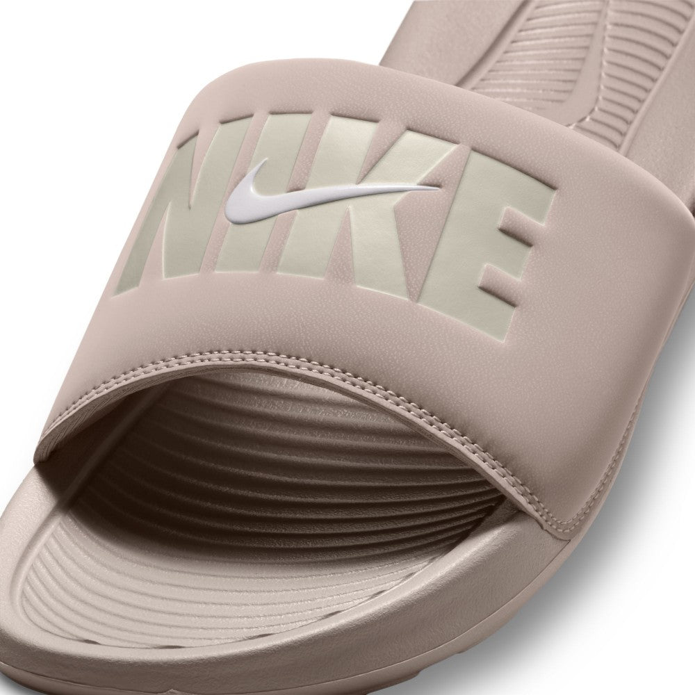 Victori One SE Slides