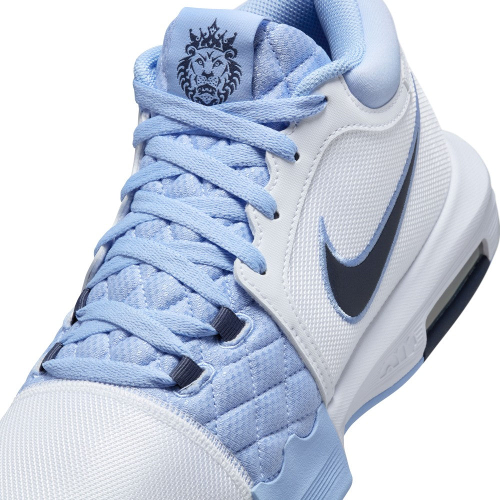 LeBron Witness VIII Basketball Shoes