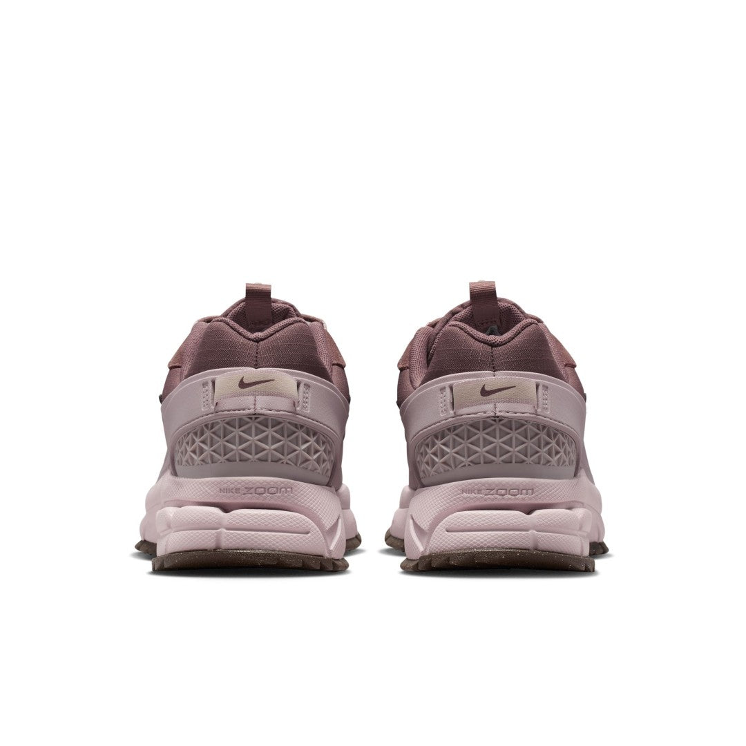 Zoom Vomero Roam Shoes