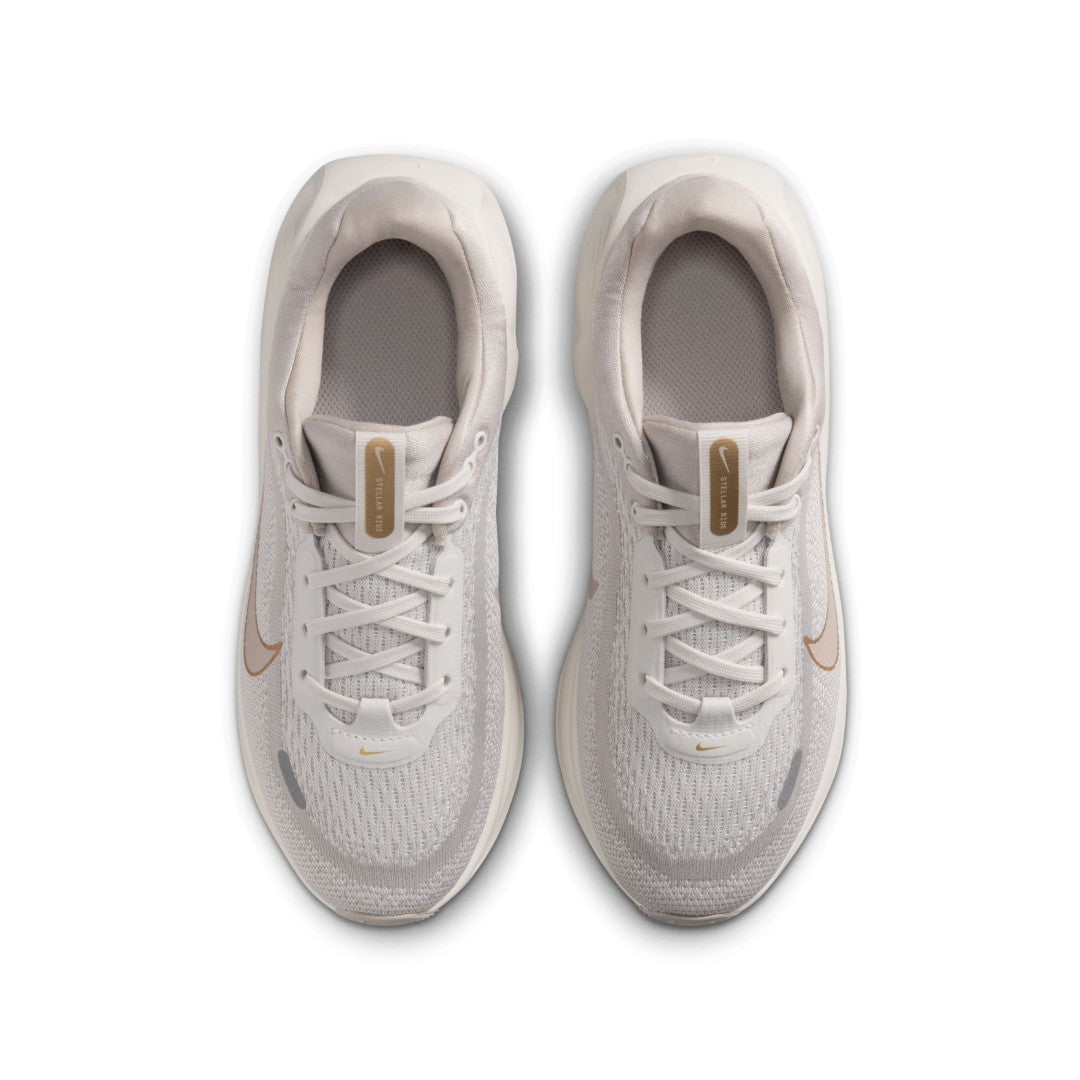 حذاء ستيلار رايد