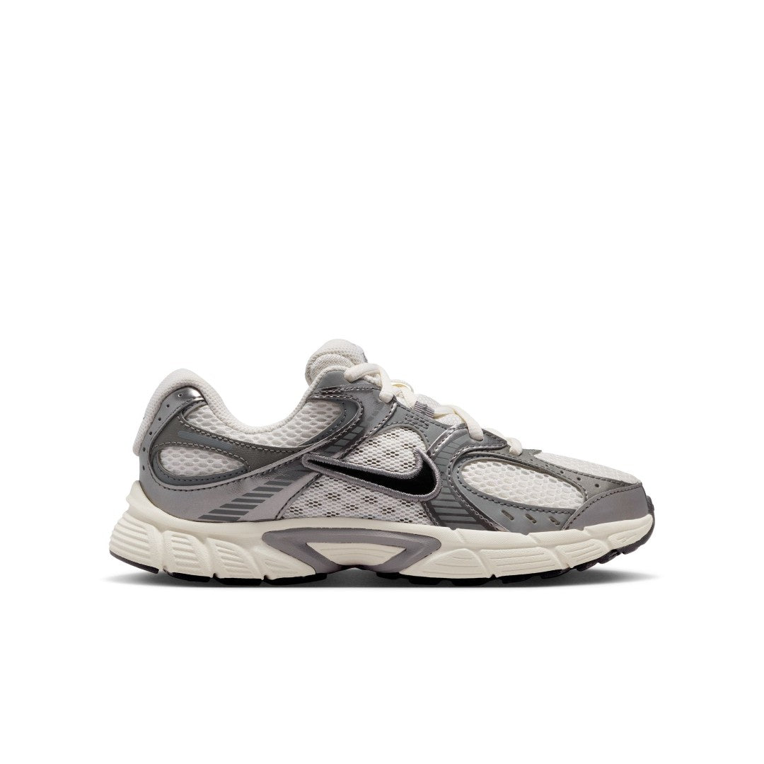 V5 RNR Shoes
