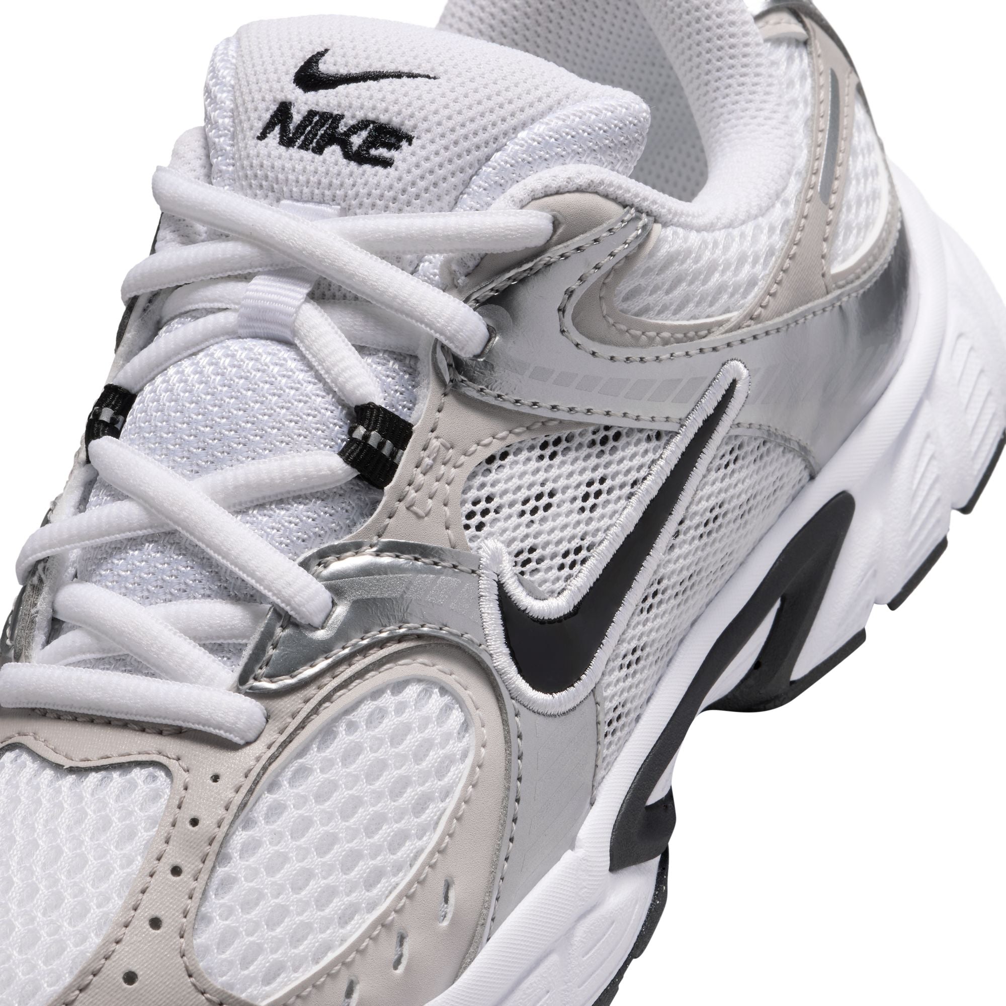 V5 RNR Shoes