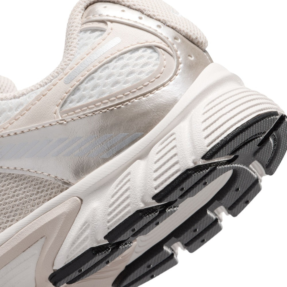 V5 RNR Lifestyle Shoes