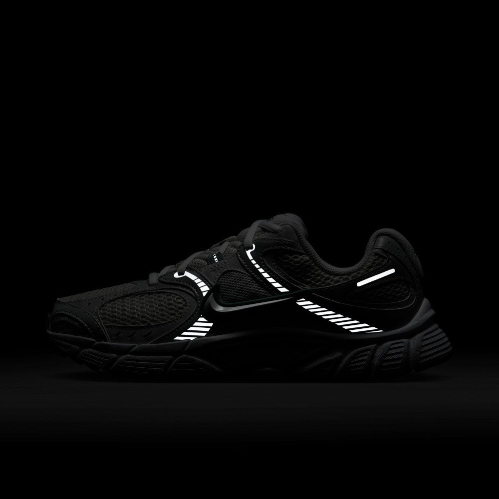 V5 RNR Shoes with Reflective Accents