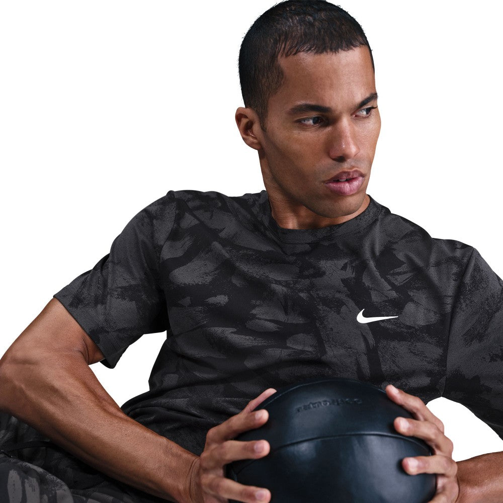 M Nk Df Uv Hyverse Ss Top Prin (Consumer Facing Name Tbd)