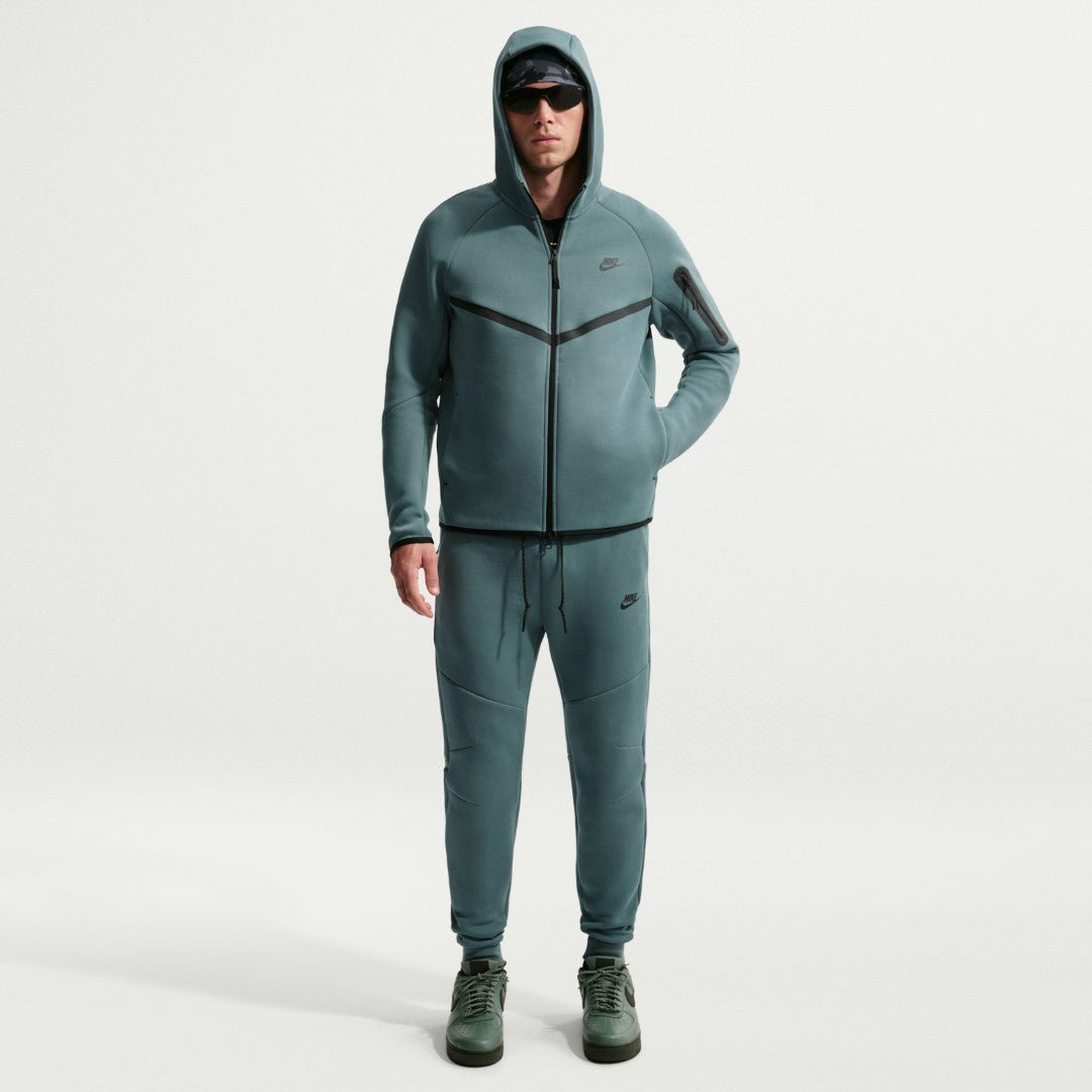 Tech Fleece Windrunner Full-Zip Hoodie