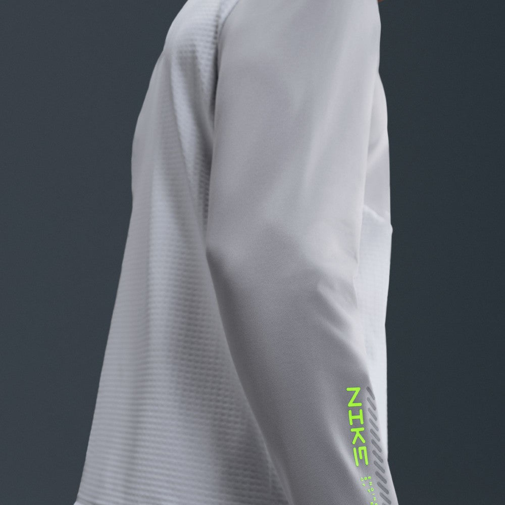 تيشيرت جري شتوي بايسر بسحاب نصفي  