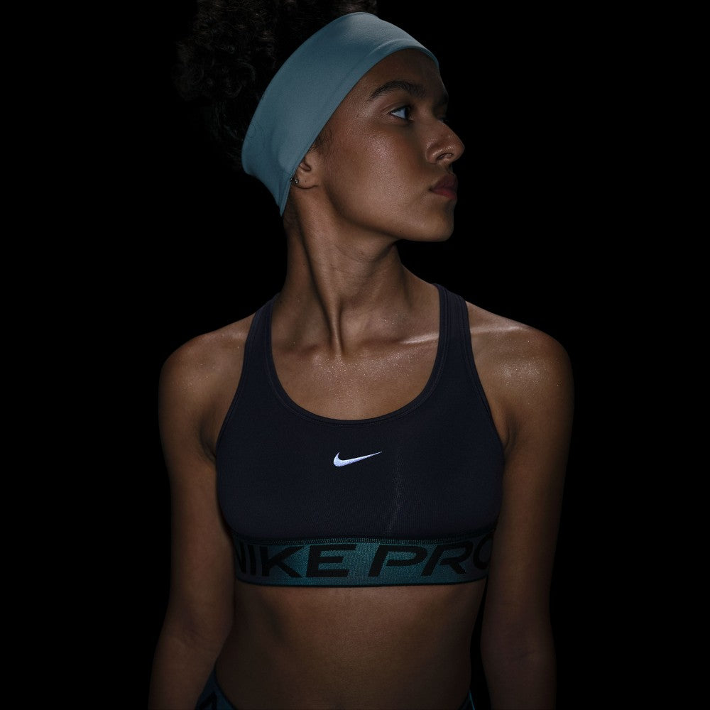 Pro Swoosh Sports Bra with Shine Accents