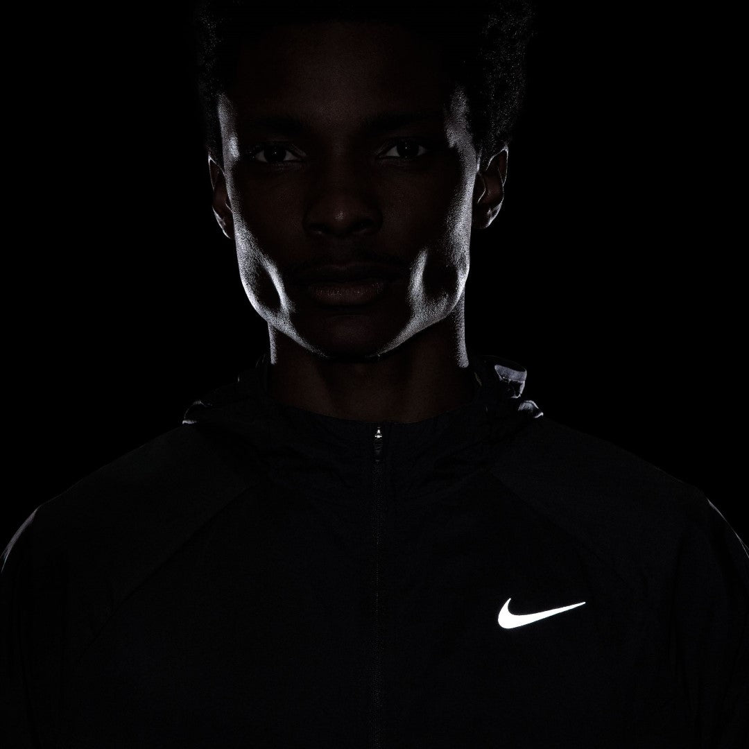 Stride Dri-FIT UV Running Jacket
