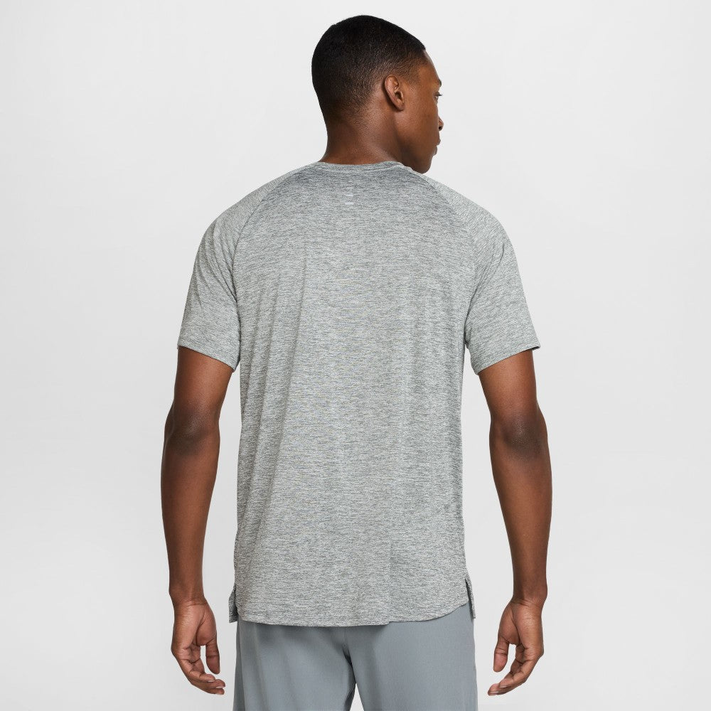 Stride Dri-FIT ADV Running T-shirt
