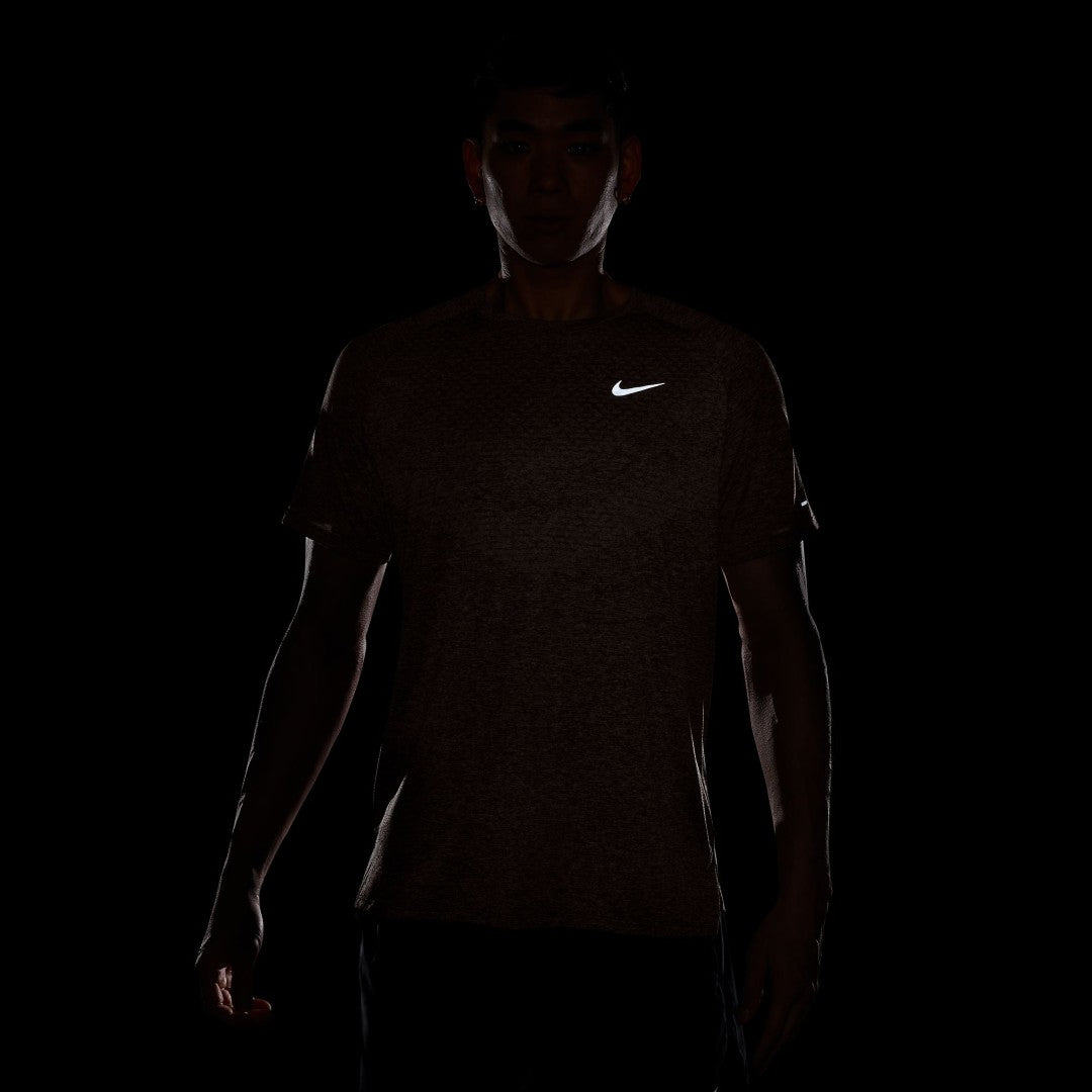 Stride Dri-FIT ADV Short-Sleeve Running Top