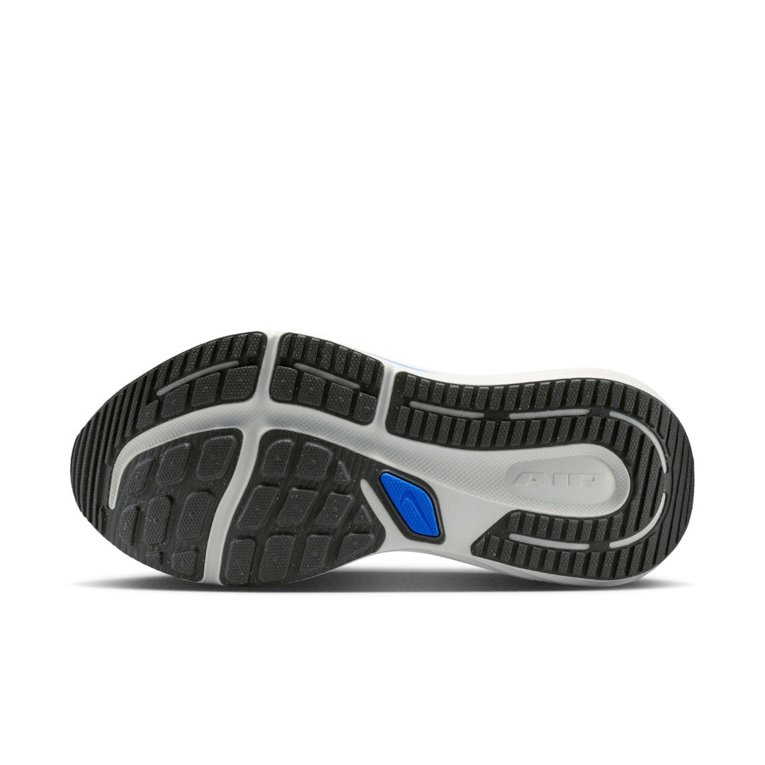 Winflo 12 Road Shoes