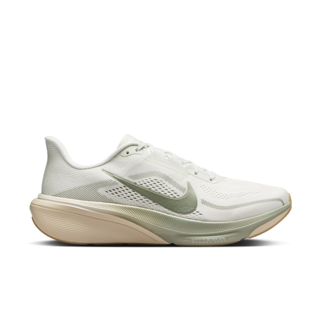 Pegasus 42 Road Shoes