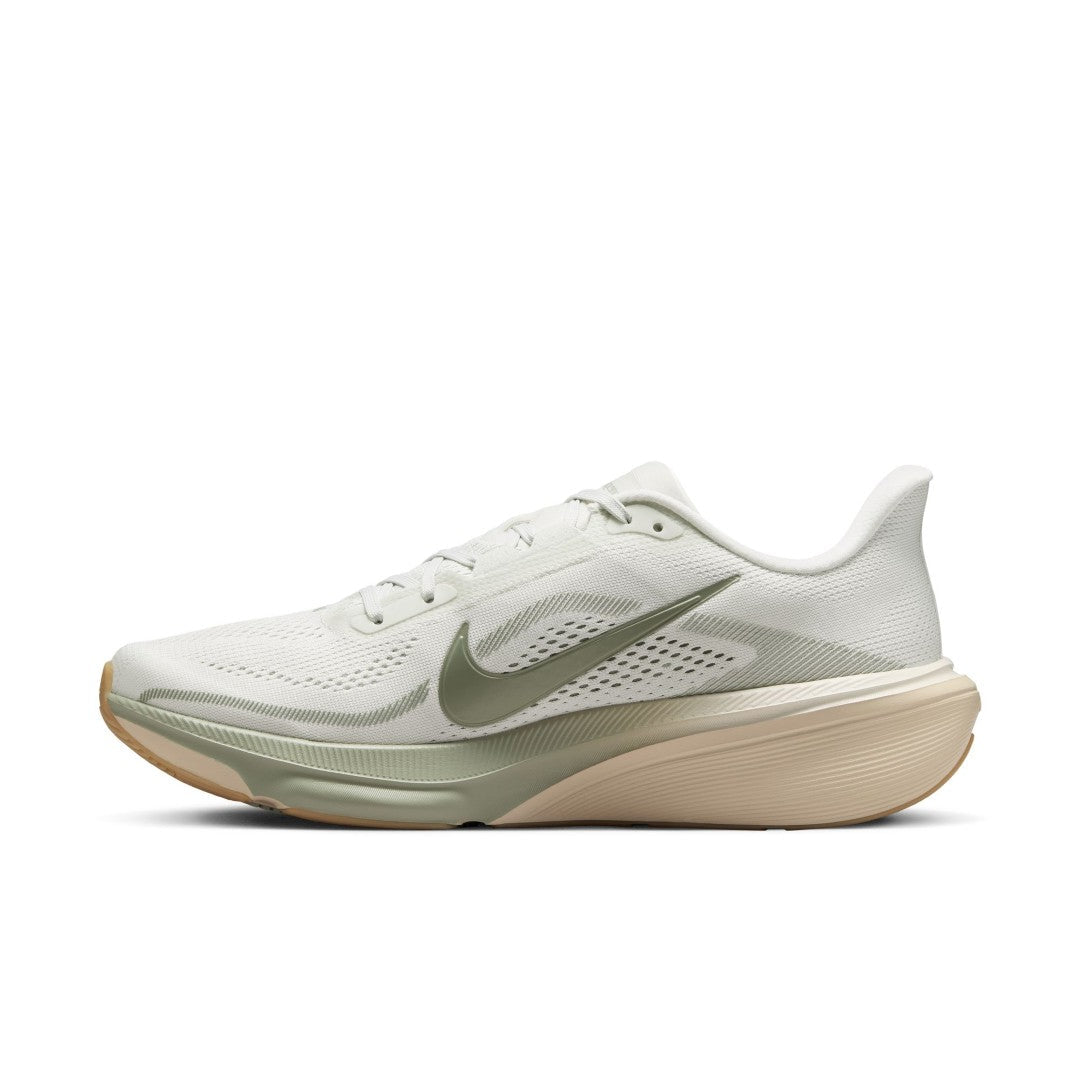 Pegasus 42 Road Shoes