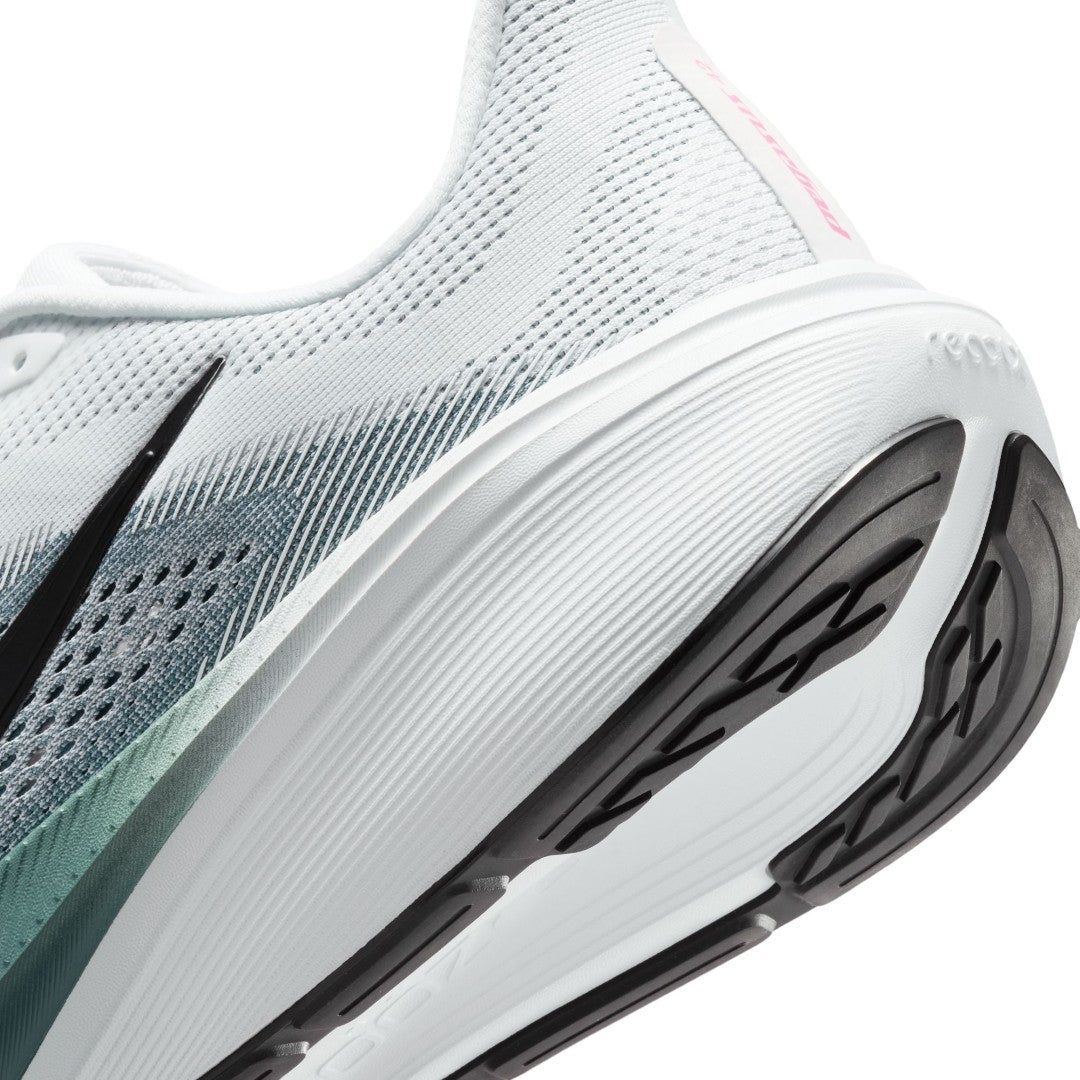 Pegasus 42 Road Shoes