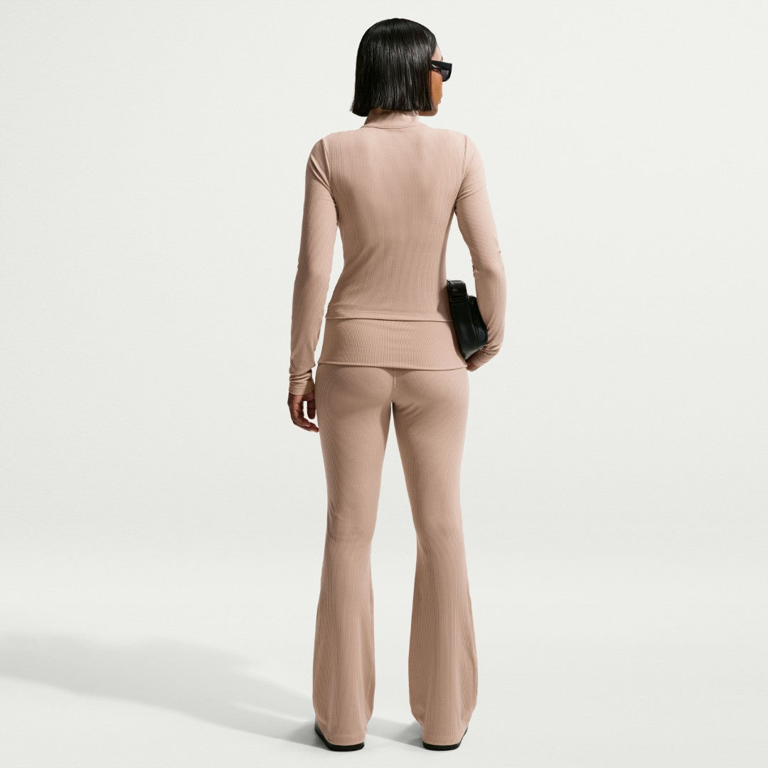 Chill Knit Mid-Rise Tight Ribbed Pants
